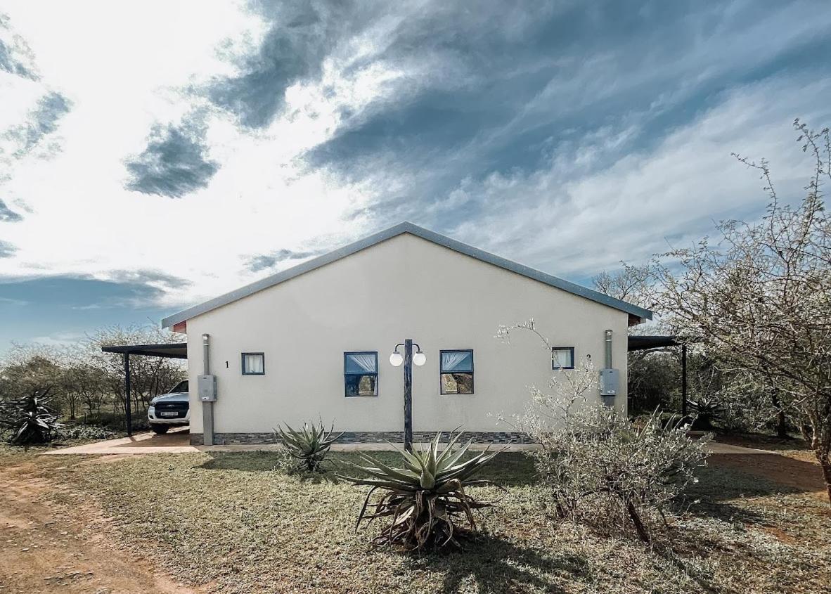 Umkhaya Lodge Mkuze Eksteriør billede
